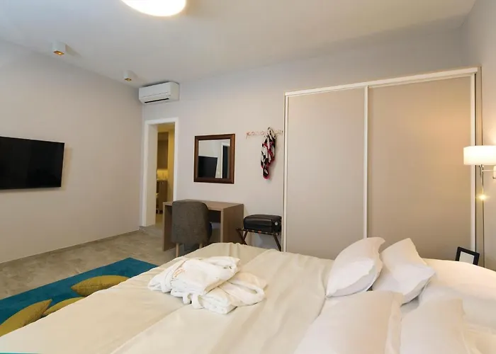 Pet Friendly Home In Loviste