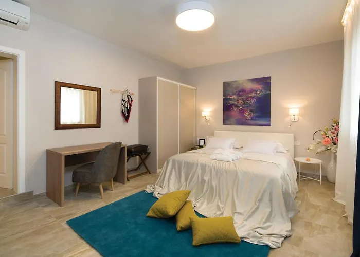 Pet Friendly Home In Loviste Casa de Férias Lovište
